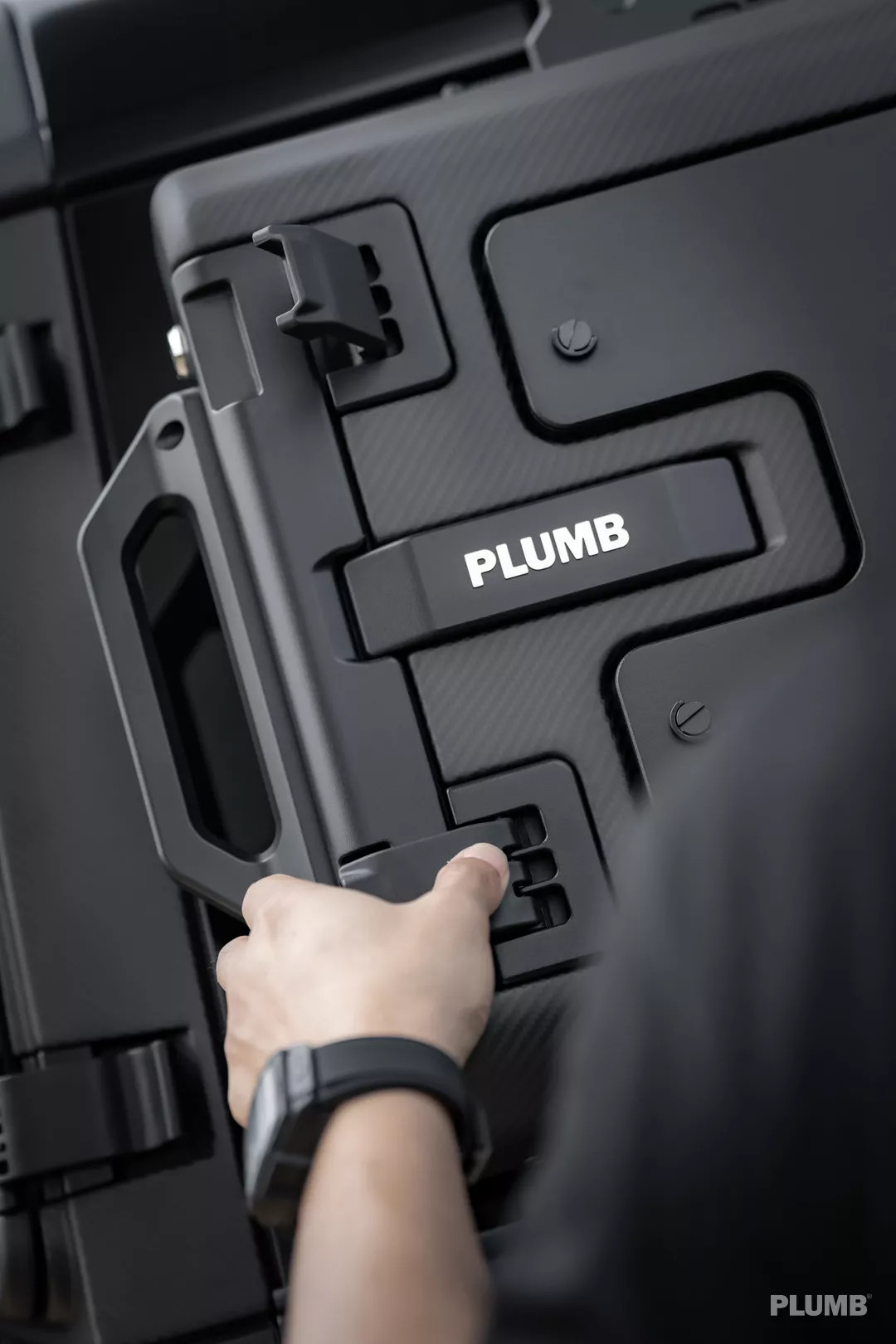 PLUMB Dry Carbon Side Case Set for Land Rover Defender - Angled product view