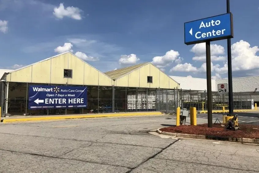 Walmart Auto Centre sign